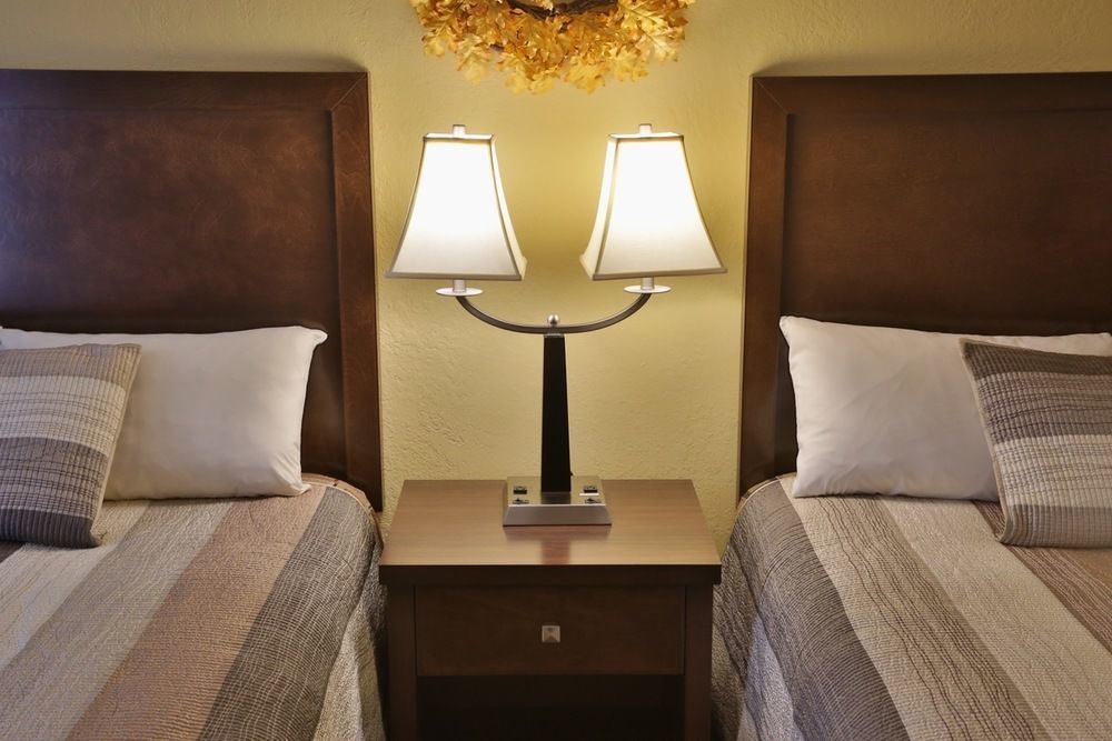 Harbor Inn Freeland Екстер'єр фото