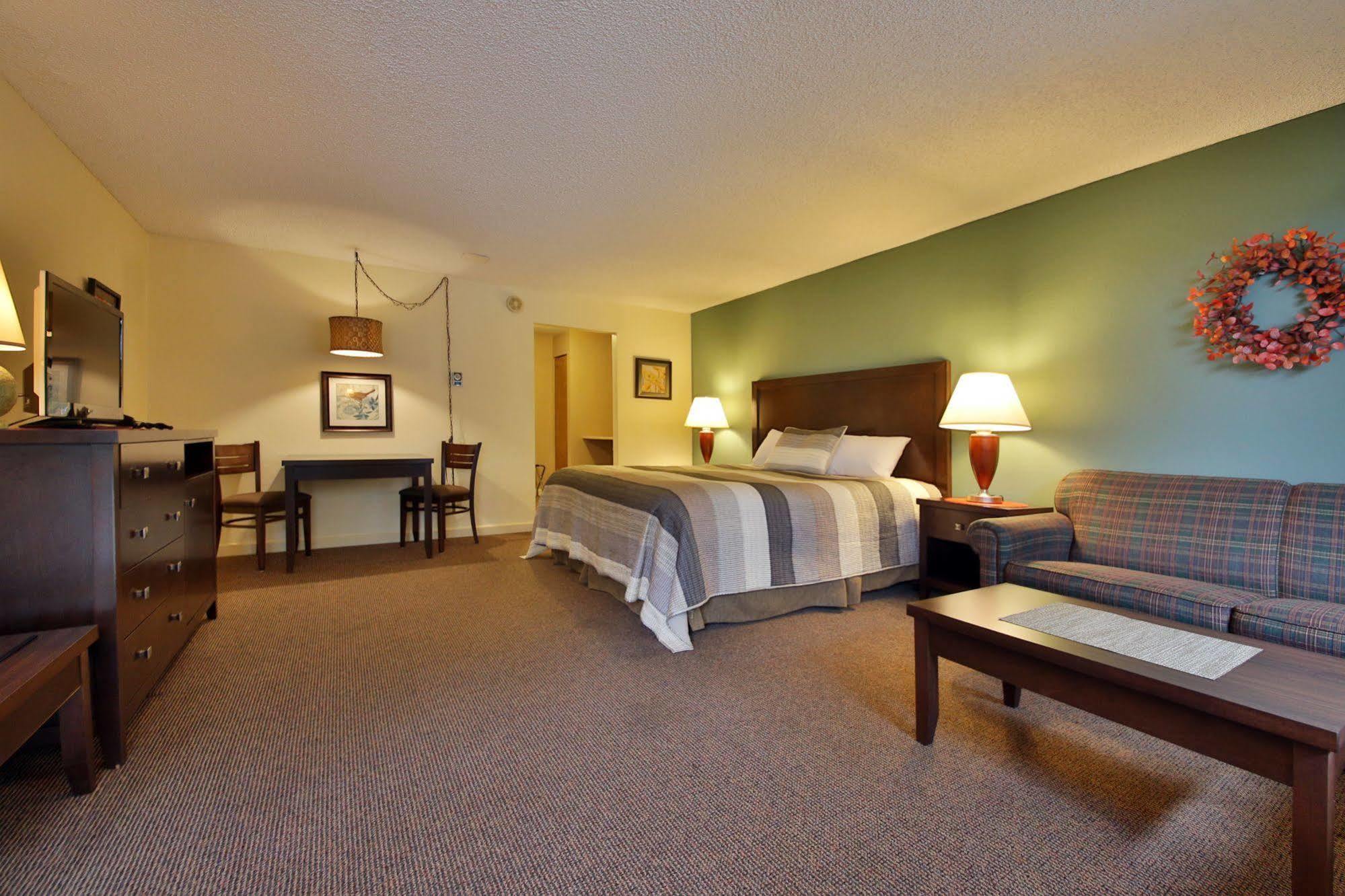 Harbor Inn Freeland Екстер'єр фото