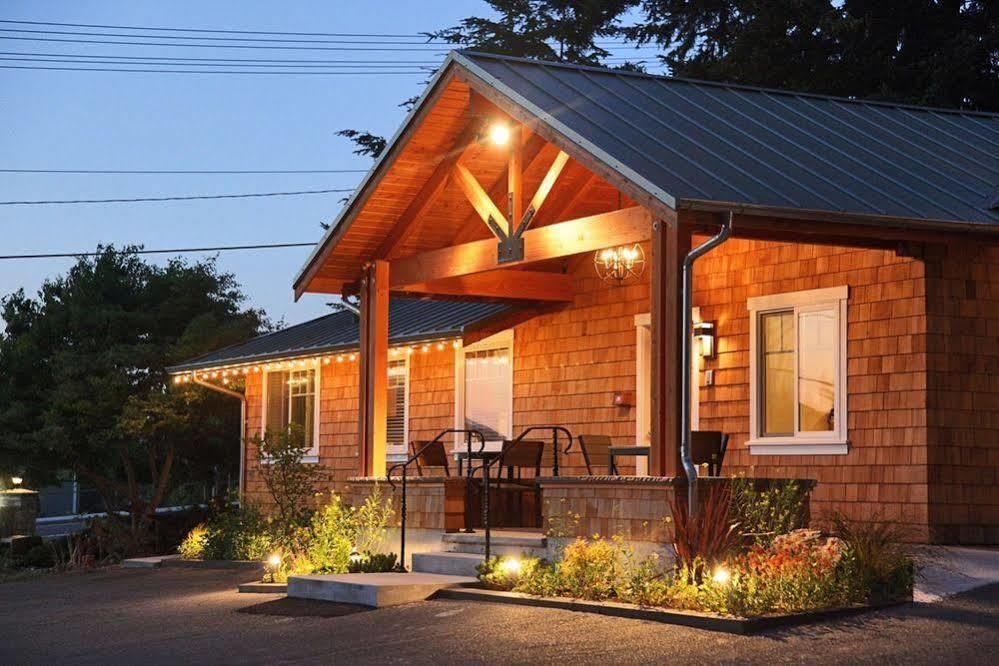 Harbor Inn Freeland Екстер'єр фото